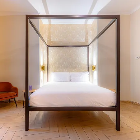 Four Rivers Suites-3